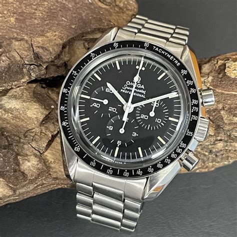 omega speedmaster professional sunny isles|omega speedmaster 48mm.